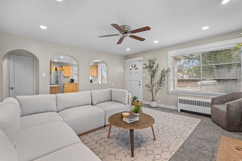 Tiny photo for 791 E 100 S, Payson, UT 84651 (MLS # 2147769)