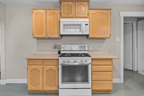 Tiny photo for 791 E 100 S, Payson, UT 84651 (MLS # 2147769)