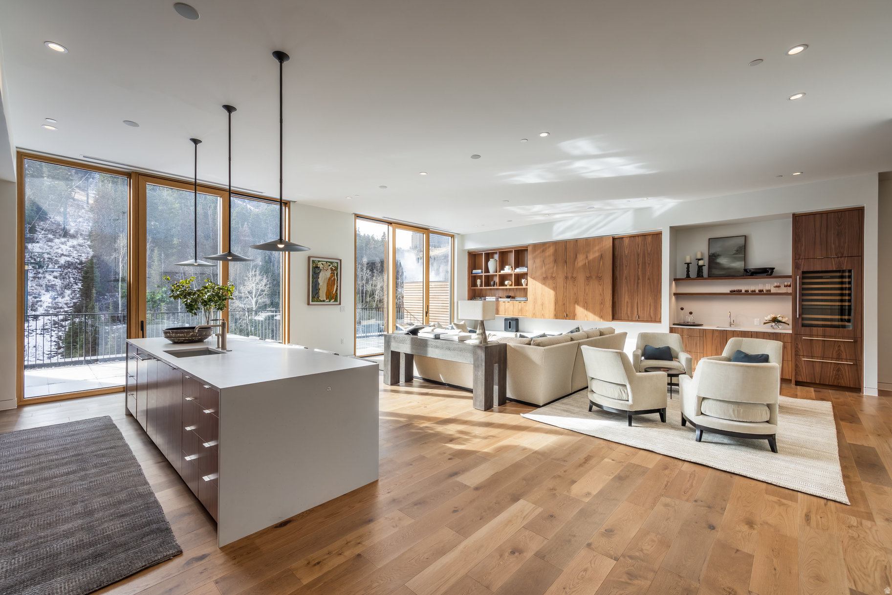 FOUNDERS PLACE - Residential