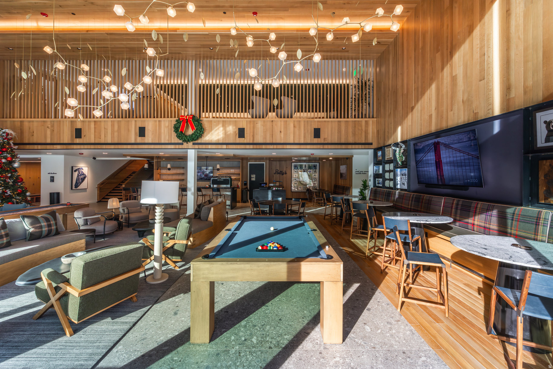 FOUNDERS PLACE - Residential