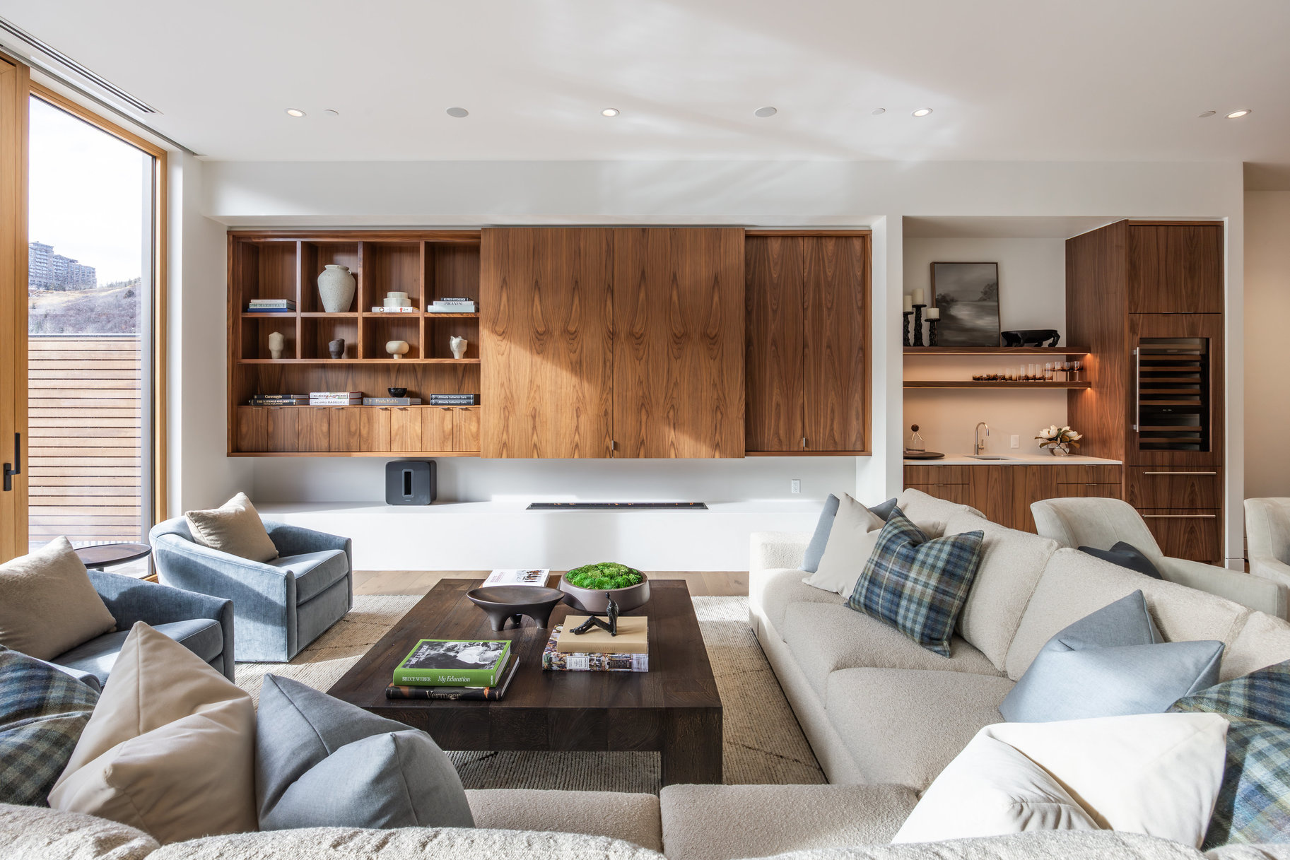 FOUNDERS PLACE - Residential