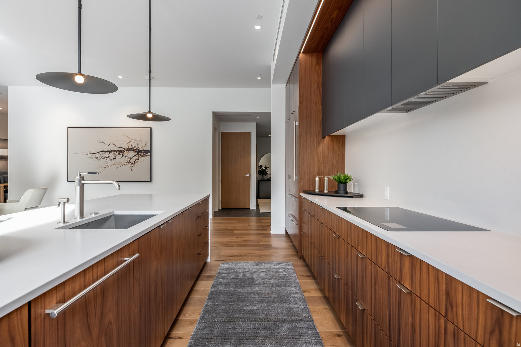 FOUNDERS PLACE - Residential