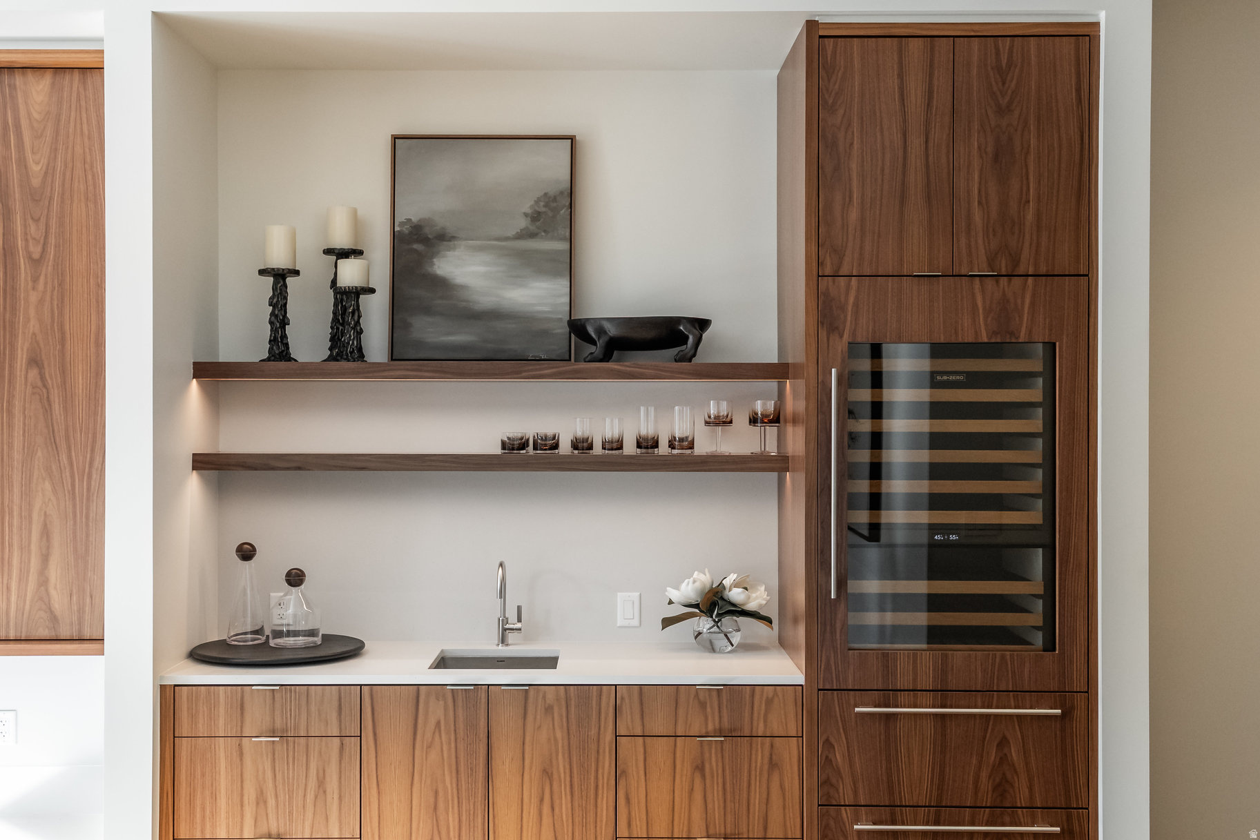 FOUNDERS PLACE - Residential