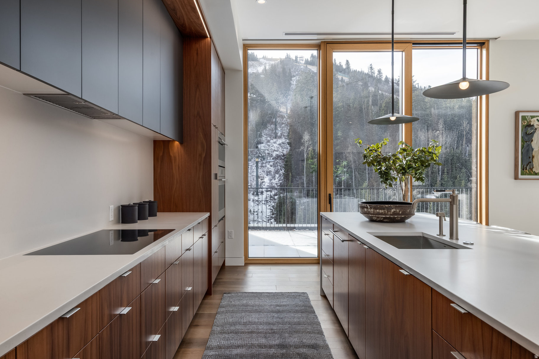 FOUNDERS PLACE - Residential