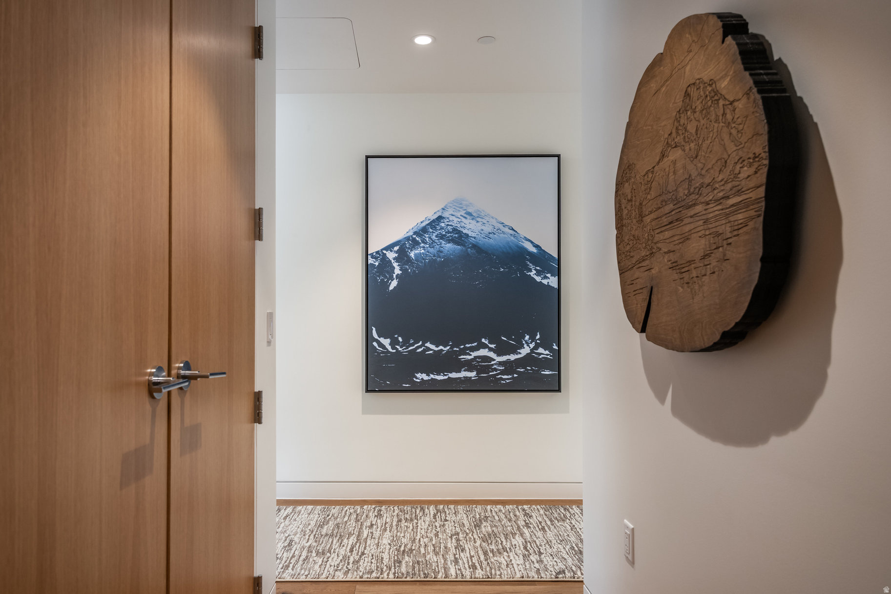 FOUNDERS PLACE - Residential