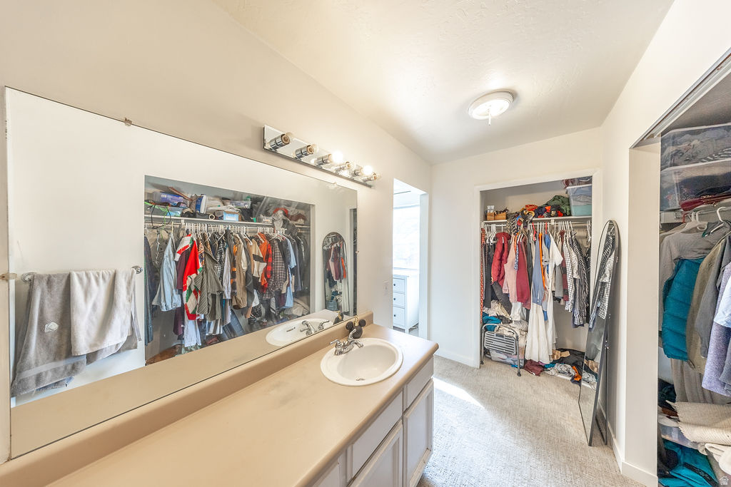 CANYON VILLAGE - Residential