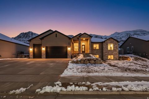 656 E MOUNTAIN RD N North Ogden UT 84414