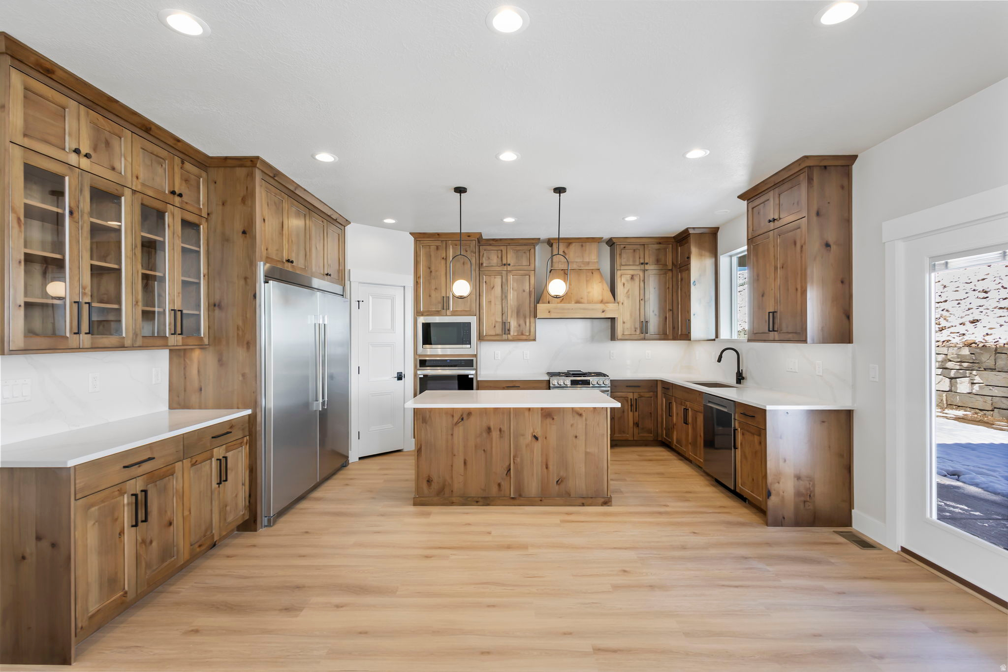 NORTHVIEW ESTATES - Residential