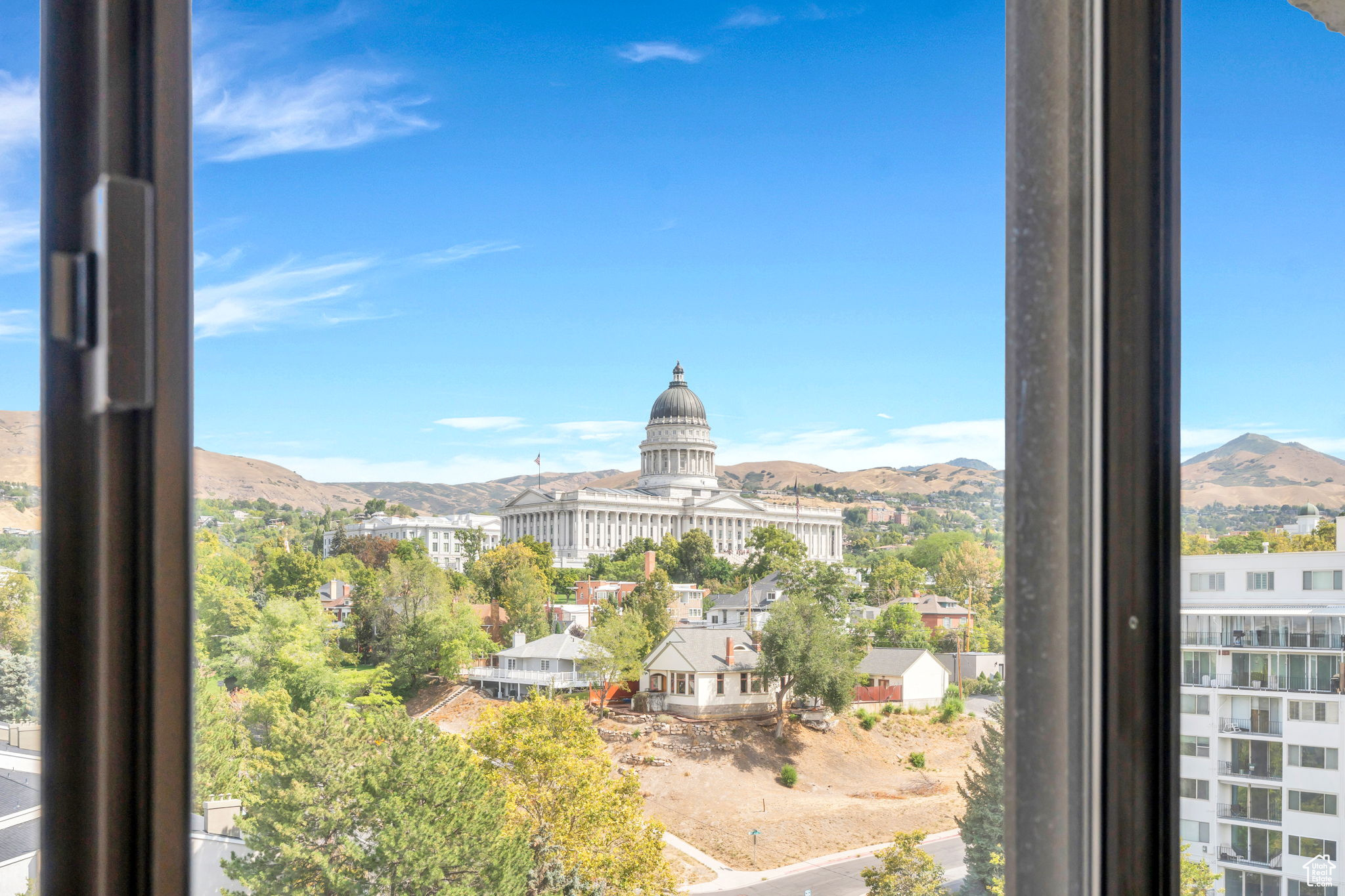 ZIONS SUMMIT - Residential