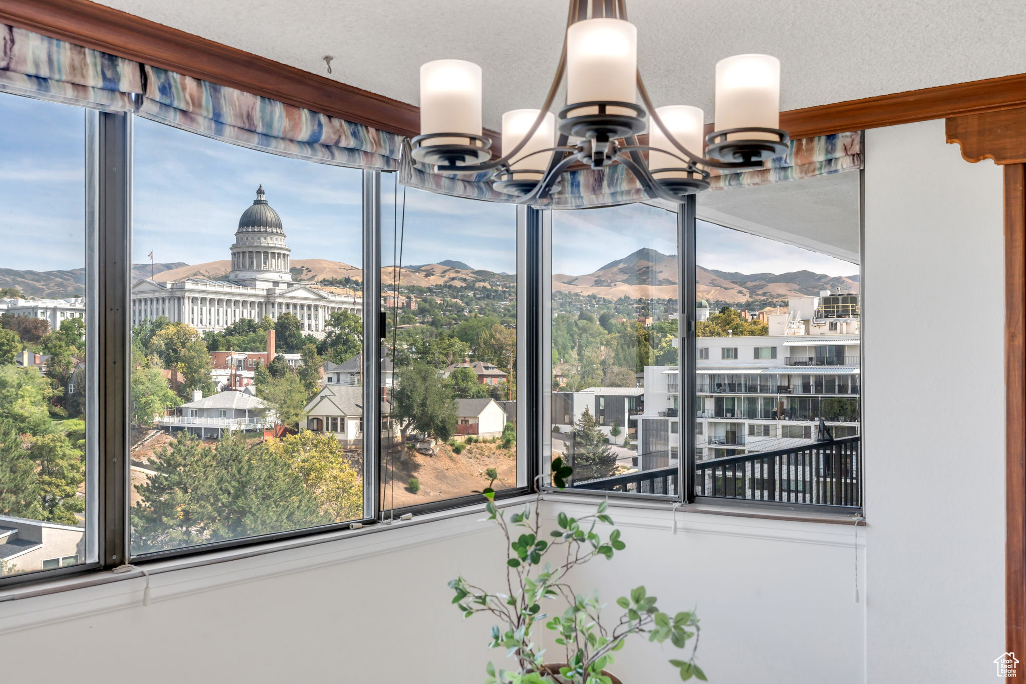 ZIONS SUMMIT - Residential