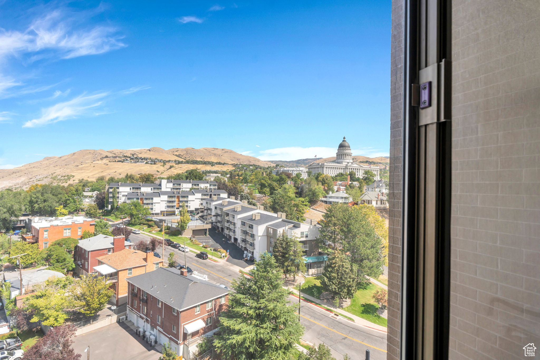 ZIONS SUMMIT - Residential