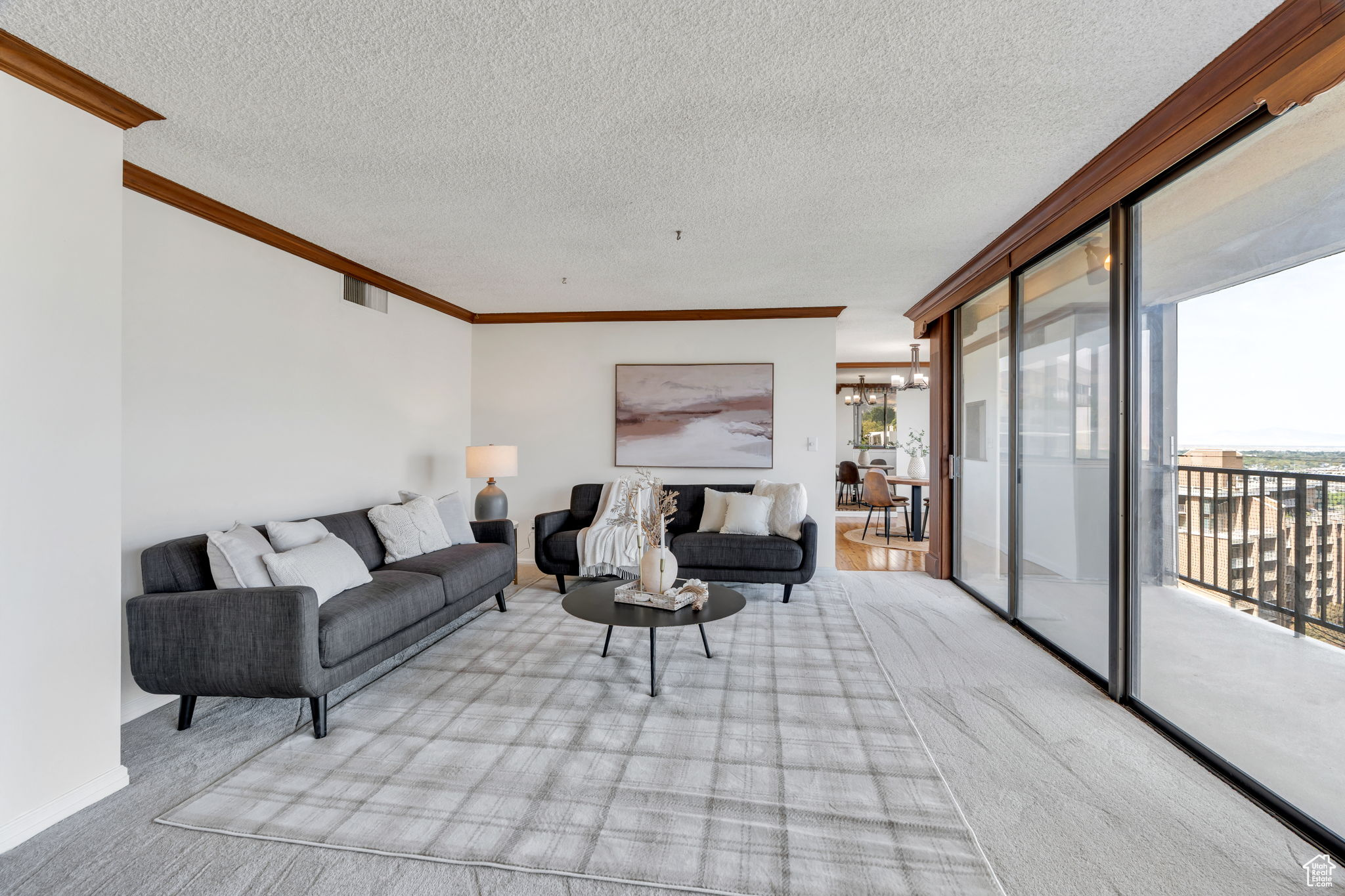 ZIONS SUMMIT - Residential