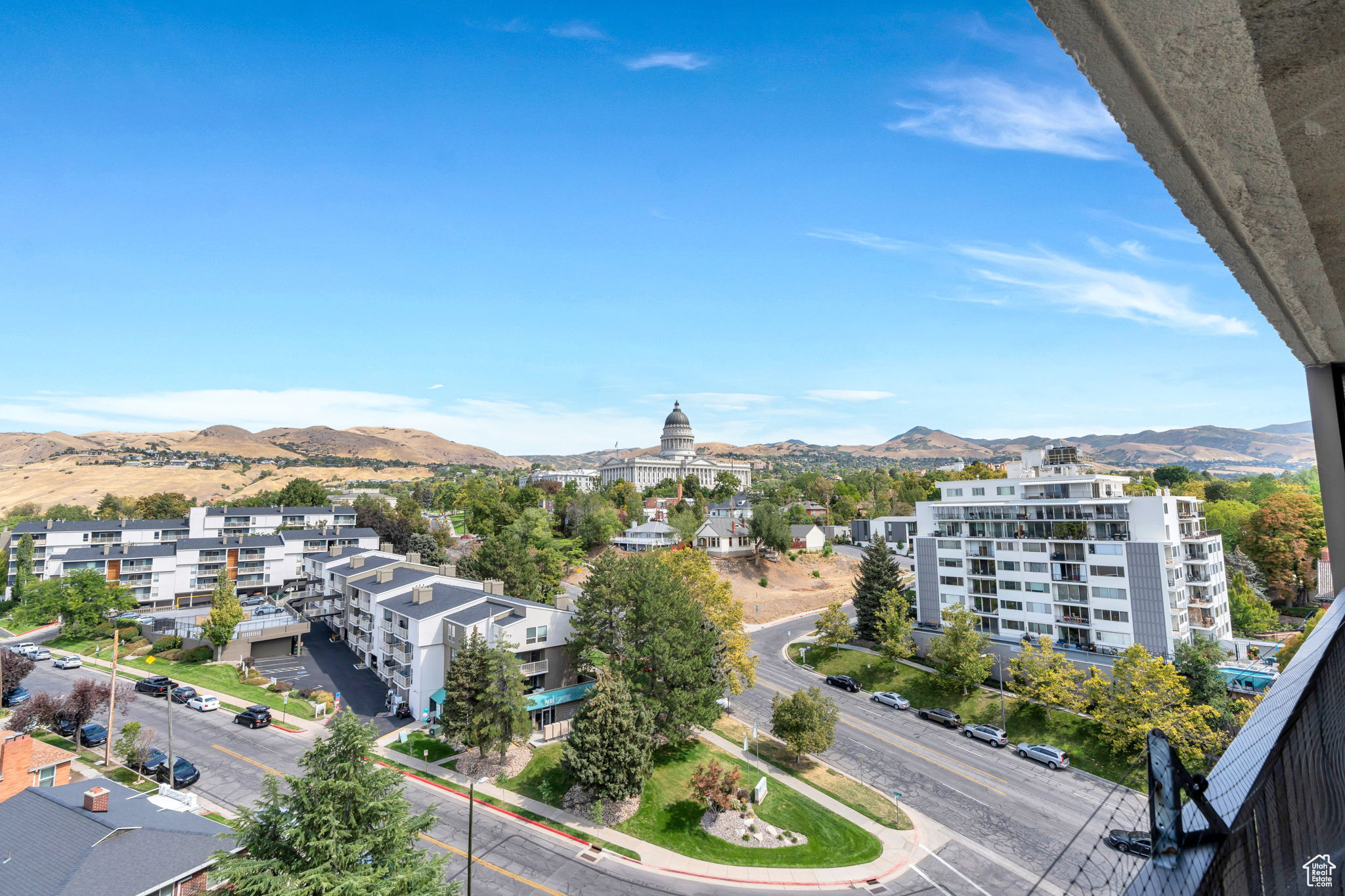 ZIONS SUMMIT - Residential