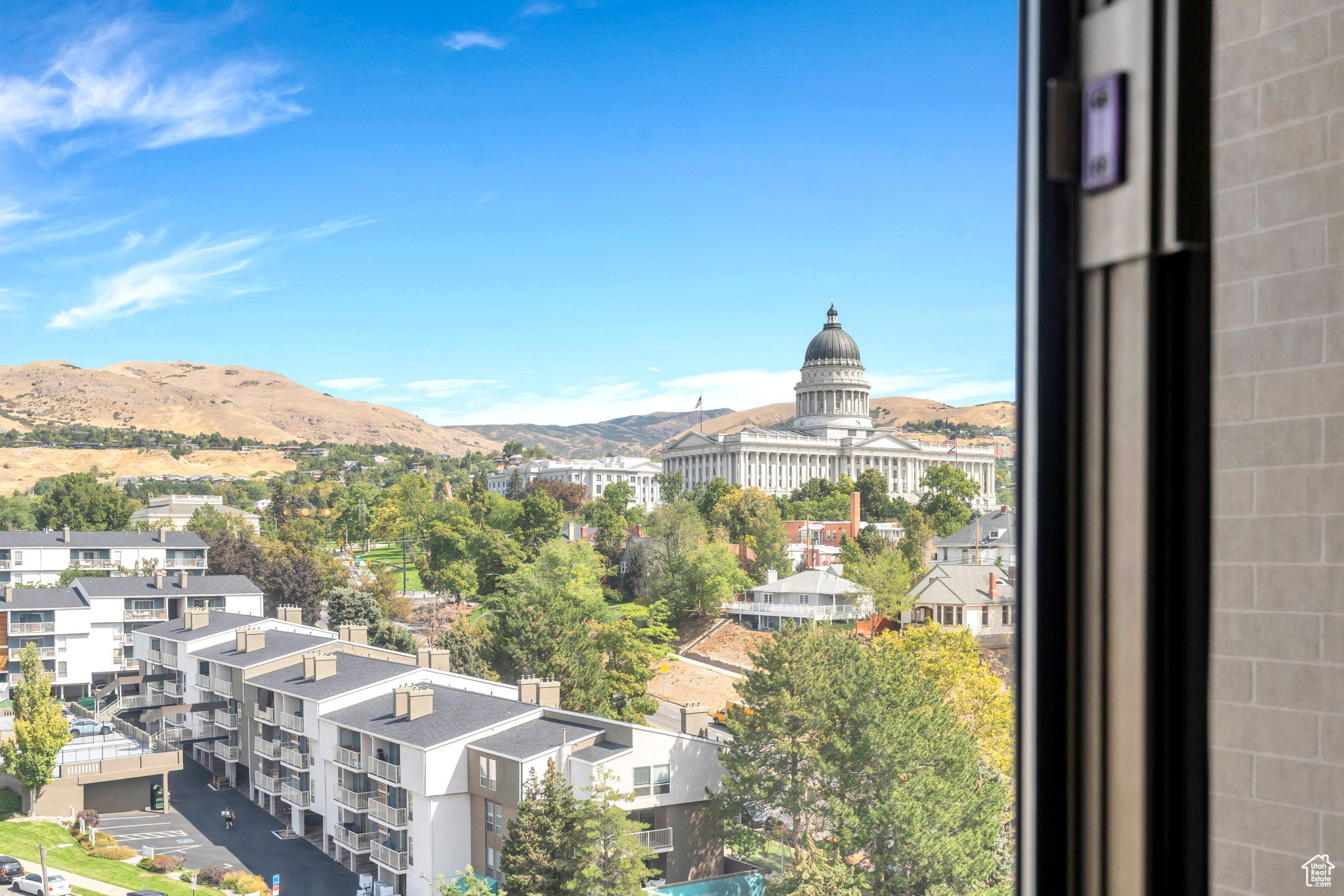 ZIONS SUMMIT - Residential