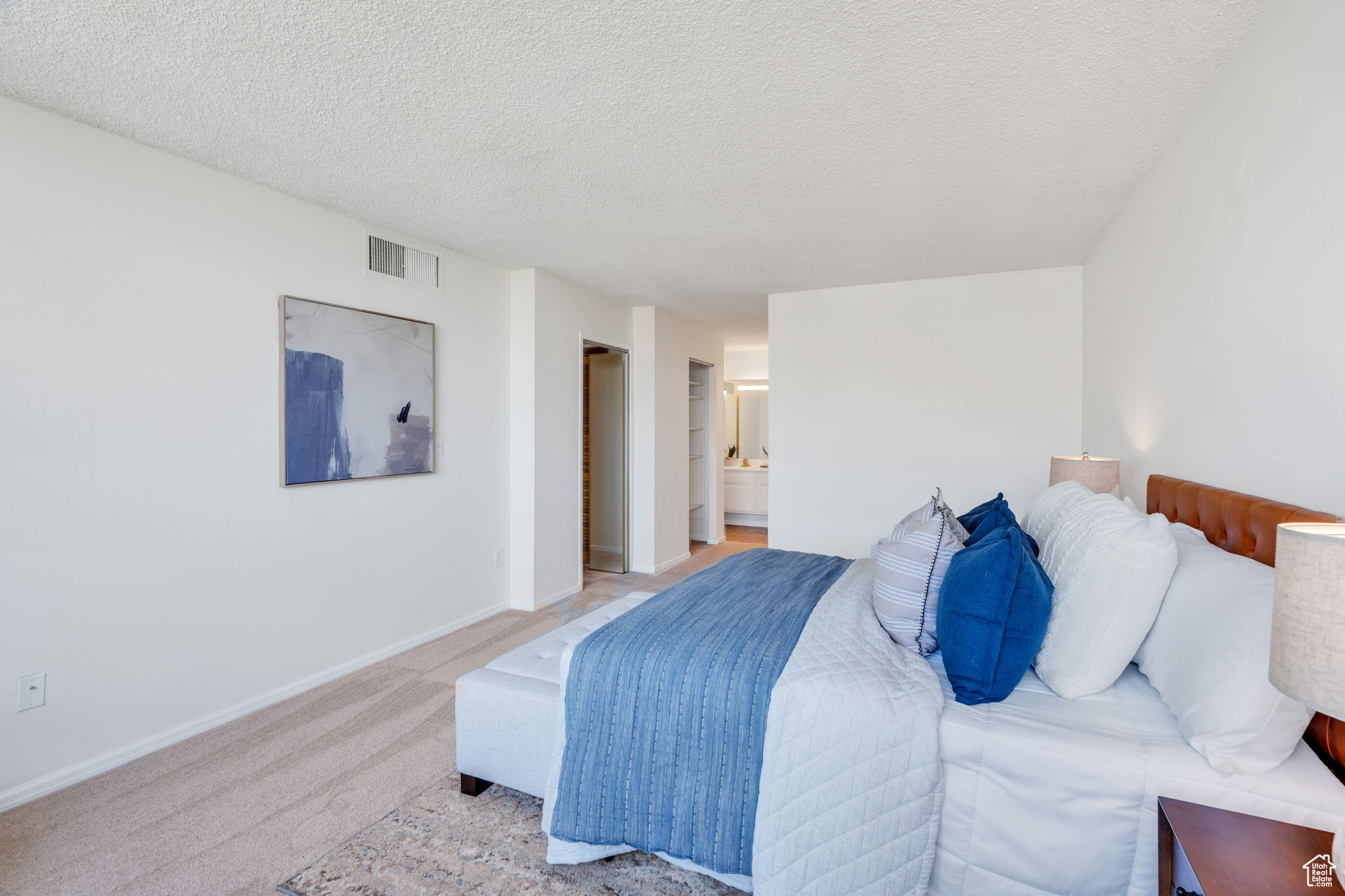 ZIONS SUMMIT - Residential