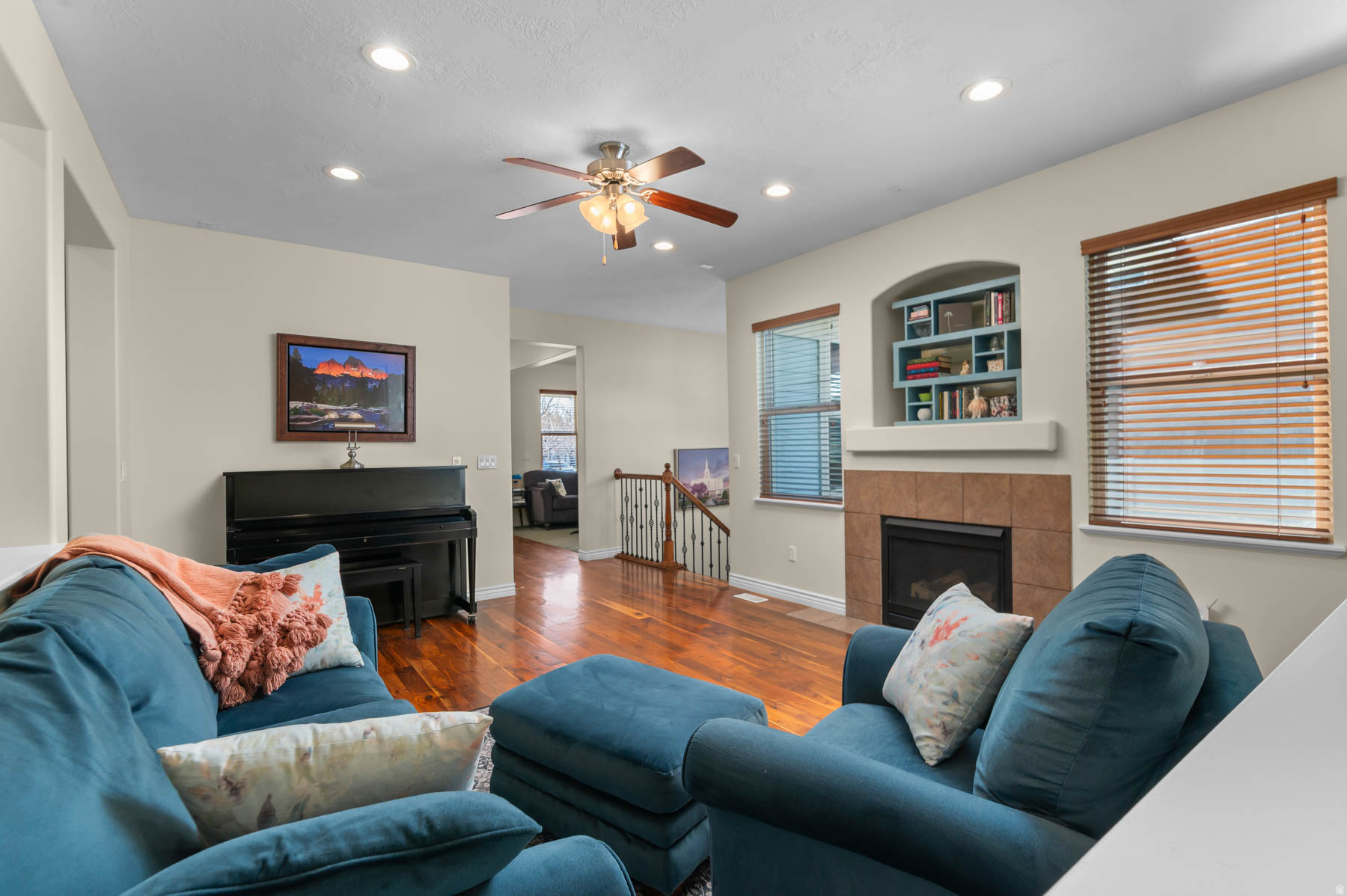 DAYBREAK - Residential