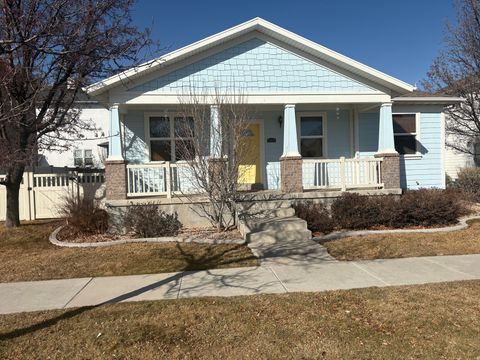 Photo of 4998 W TOPCREST DR, South Jordan, UT 84009 (MLS # 2134228)