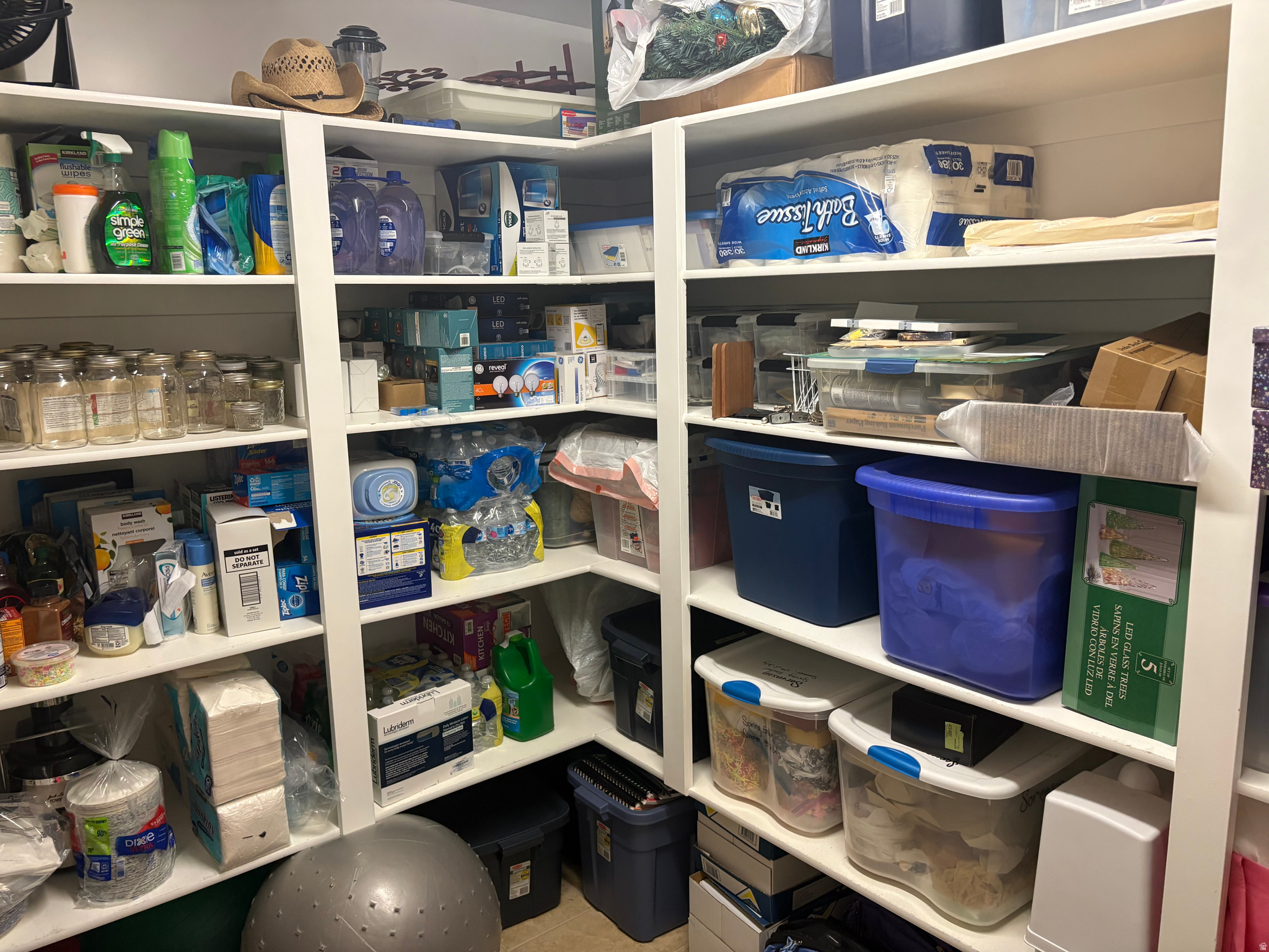 DAYBREAK - Residential