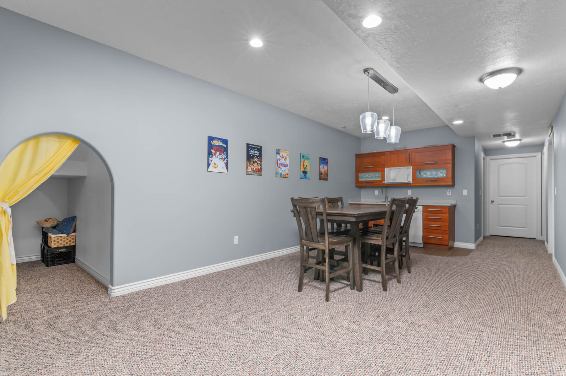 DAYBREAK - Residential