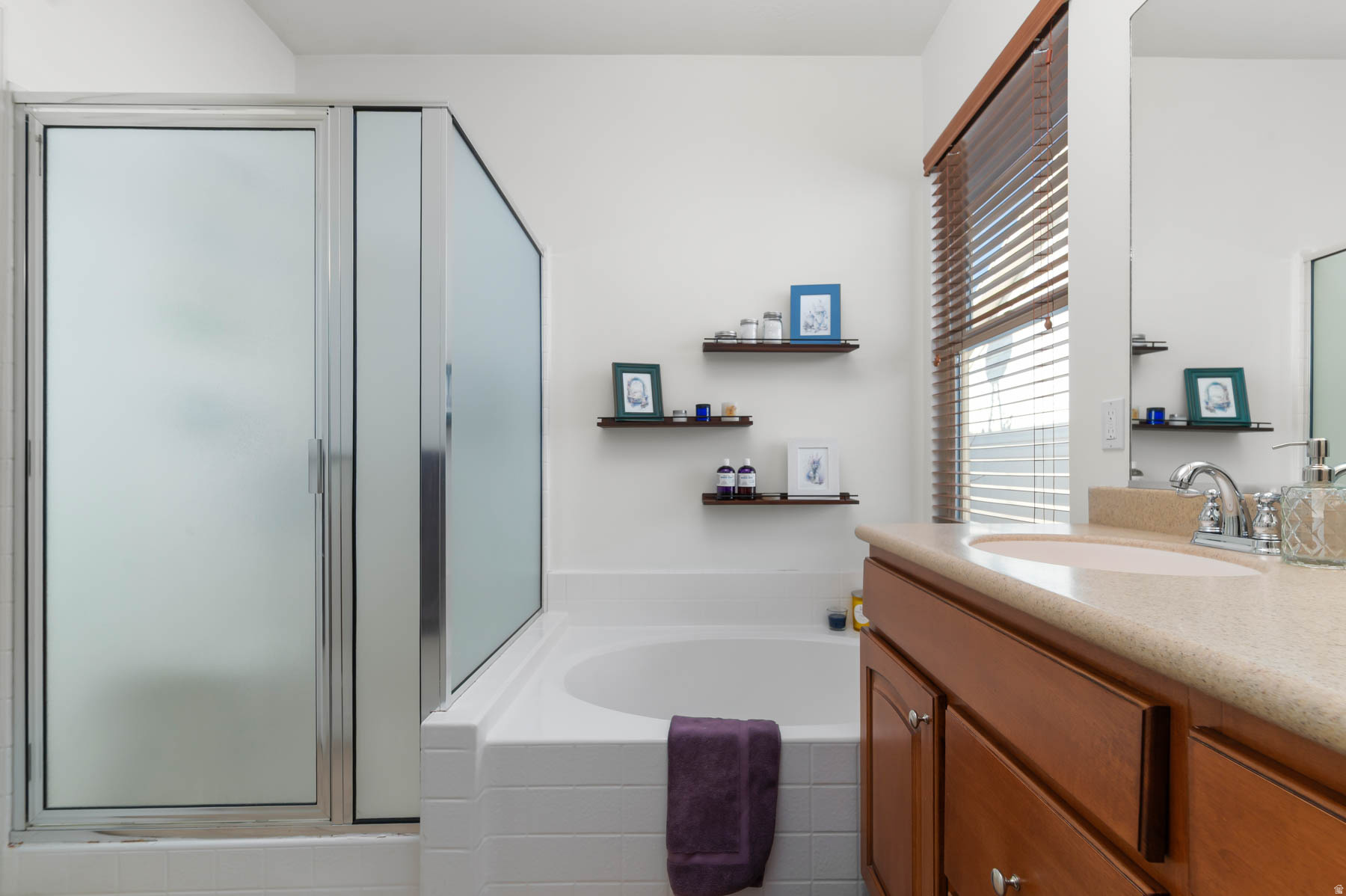 DAYBREAK - Residential