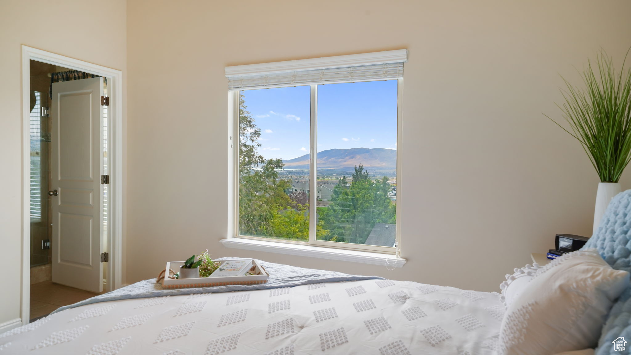 HARVEST HOMES - Residential