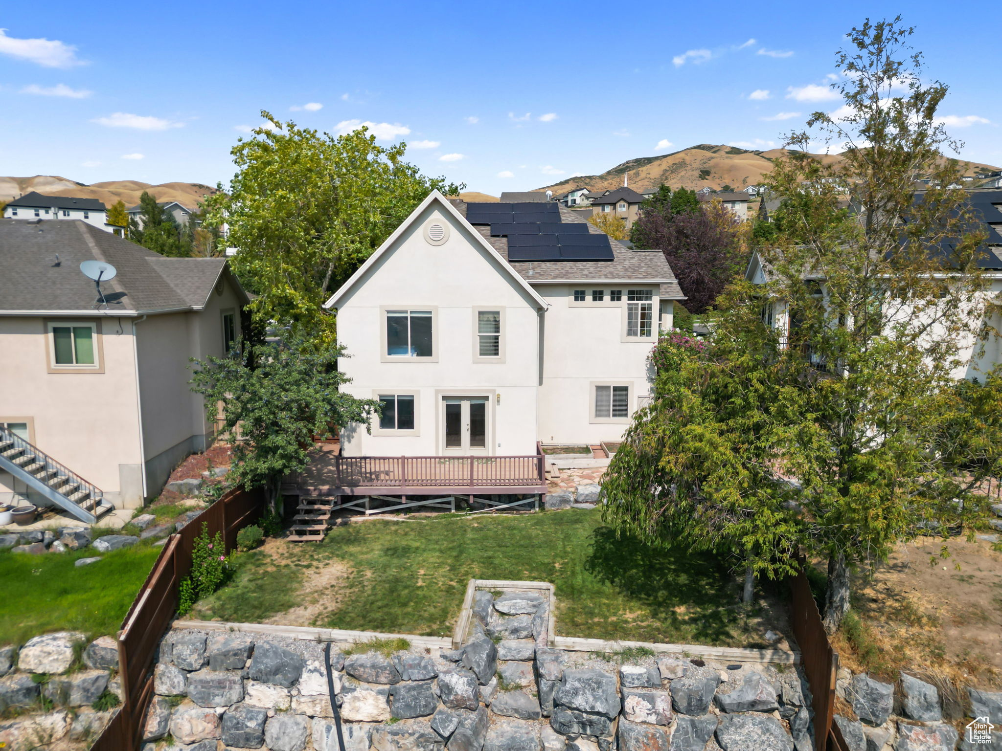 HARVEST HOMES - Residential