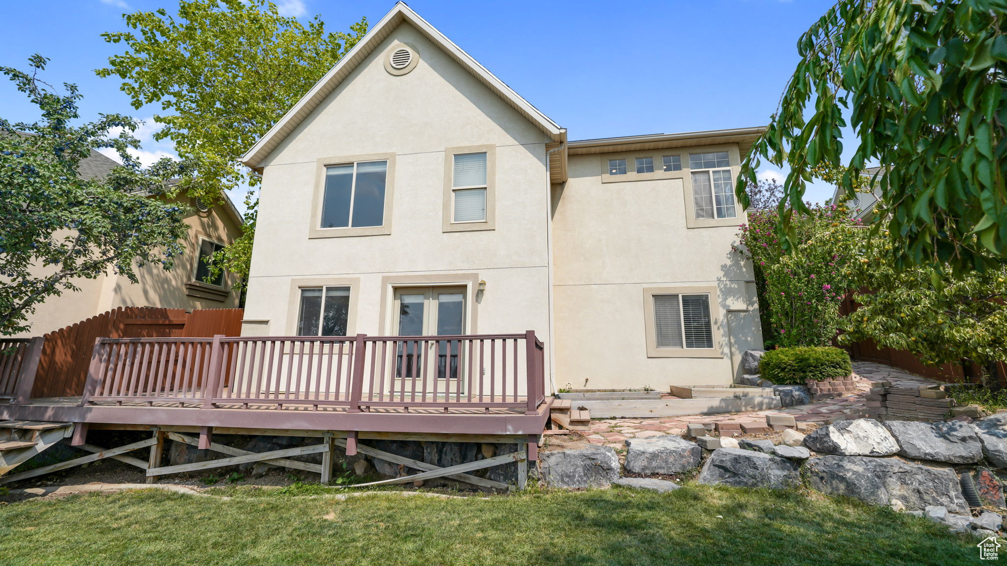 HARVEST HOMES - Residential