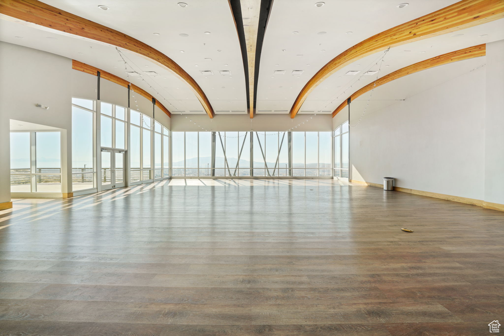 HARVEST HOMES - Residential