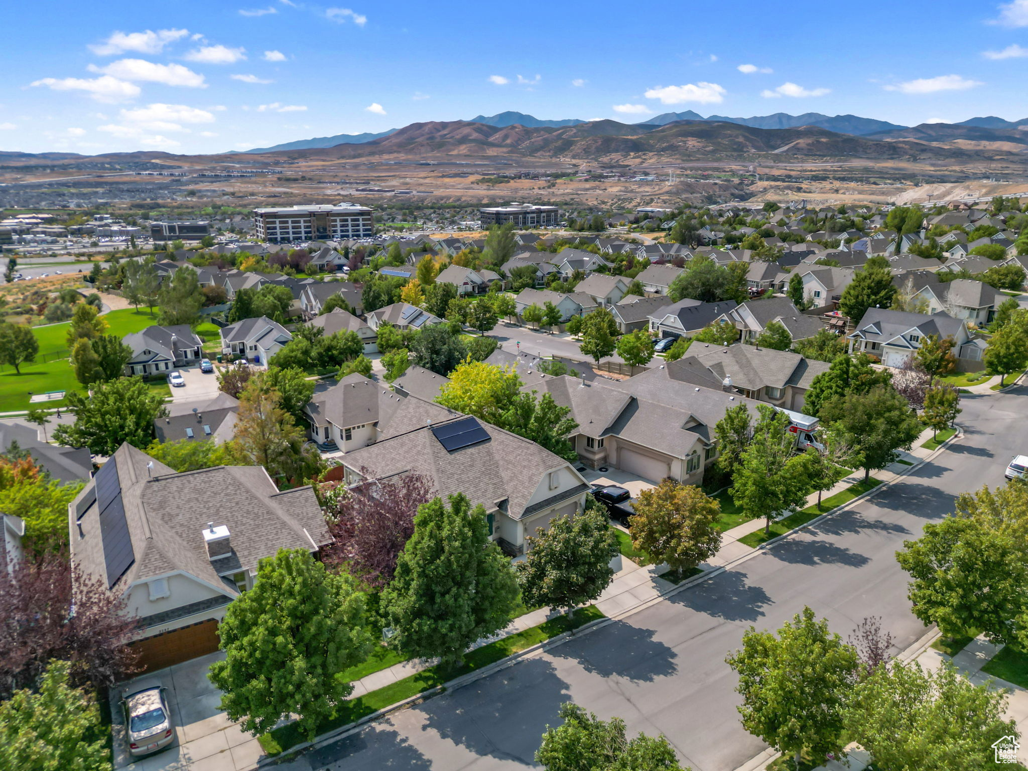 HARVEST HOMES - Residential