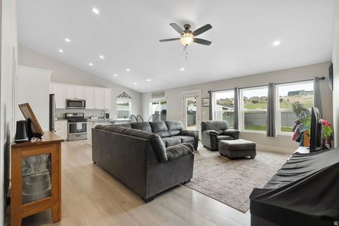 Tiny photo for 4143 E BERKSHIRE LN N, Eagle Mountain, UT 84005 (MLS # 2173498)
