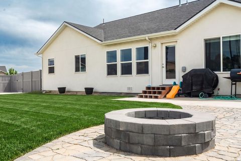 Tiny photo for 4143 E BERKSHIRE LN N, Eagle Mountain, UT 84005 (MLS # 2173498)
