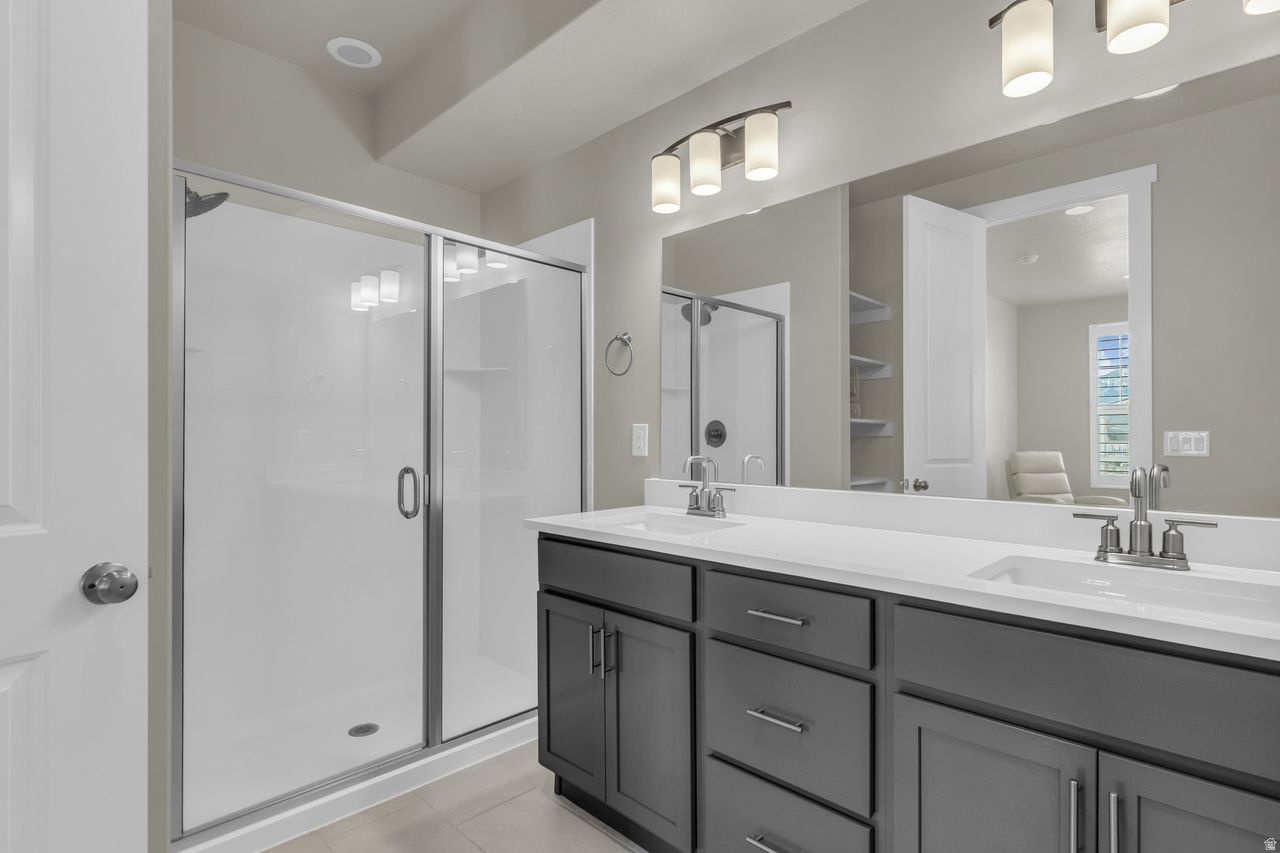 MURRAY HEIGHTS 1027 - Residential