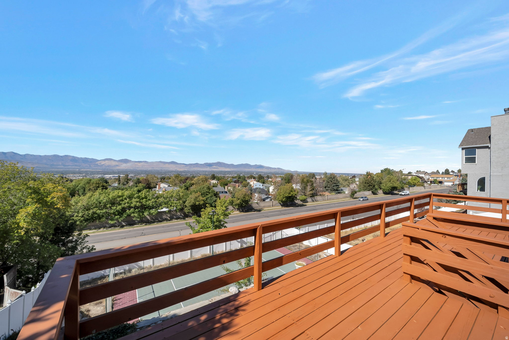 BLUFF AT HIDDEN VALLEY - Residential