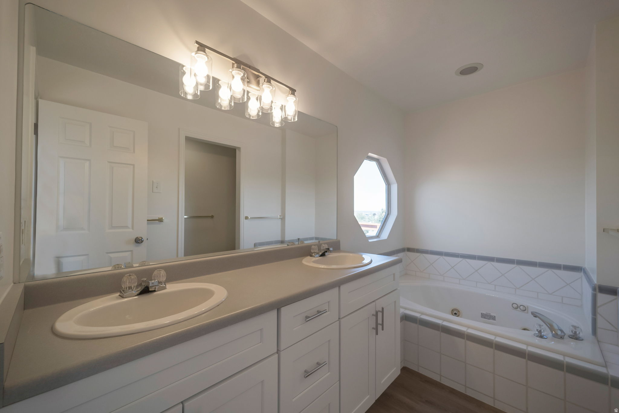 BLUFF AT HIDDEN VALLEY - Residential