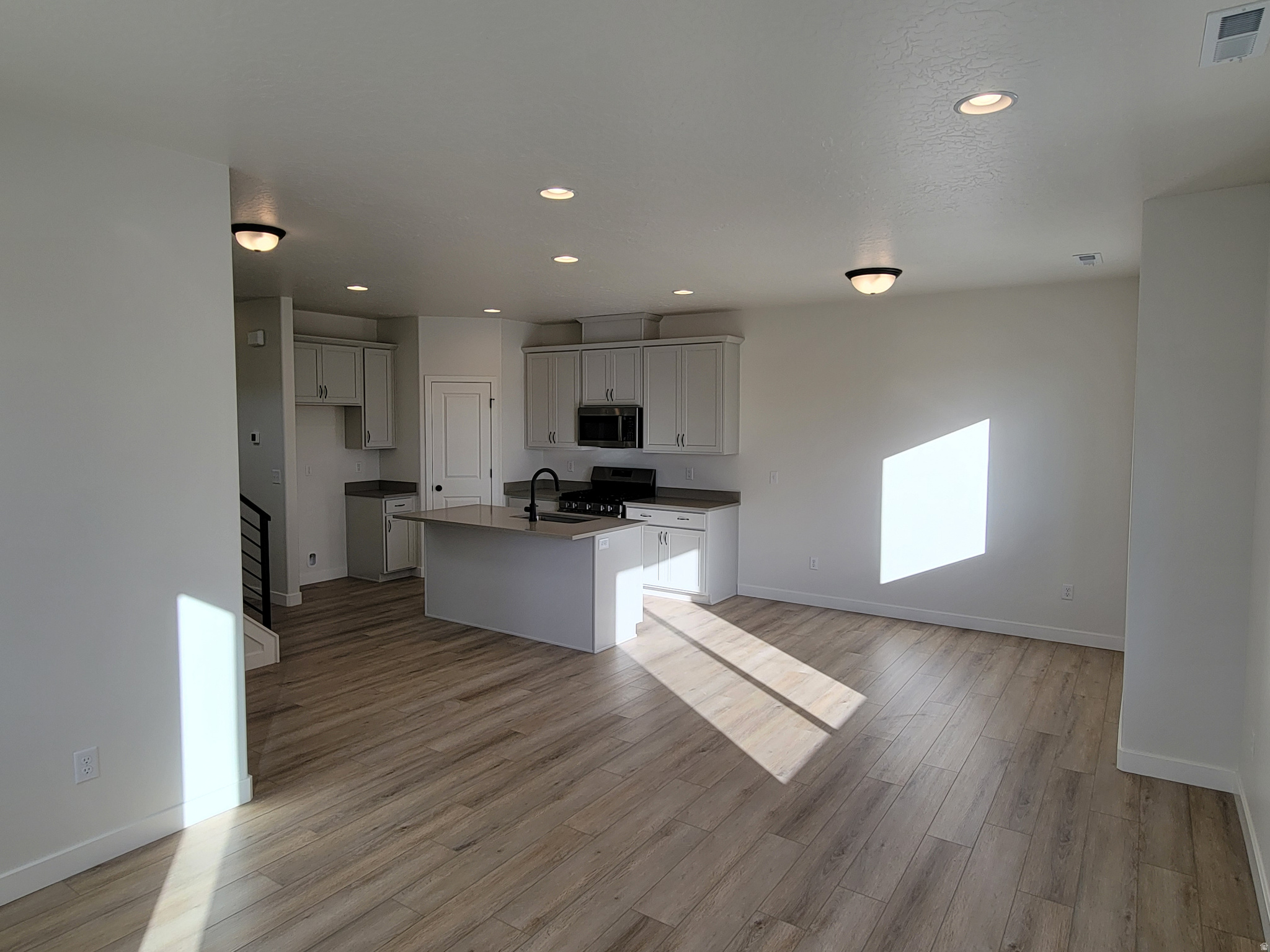 HARMONY PLACE - Residential