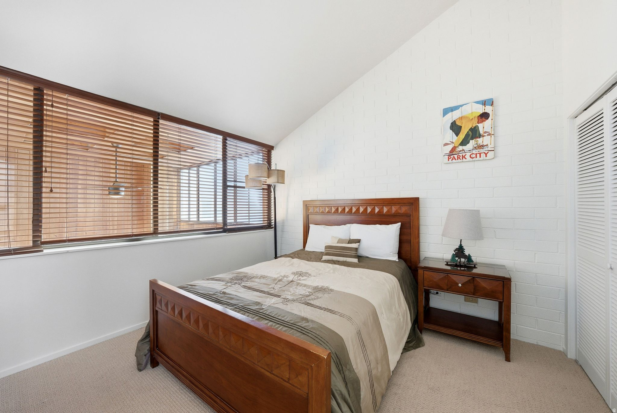 PARK AVENUE CONDOMINIUMS - Residential