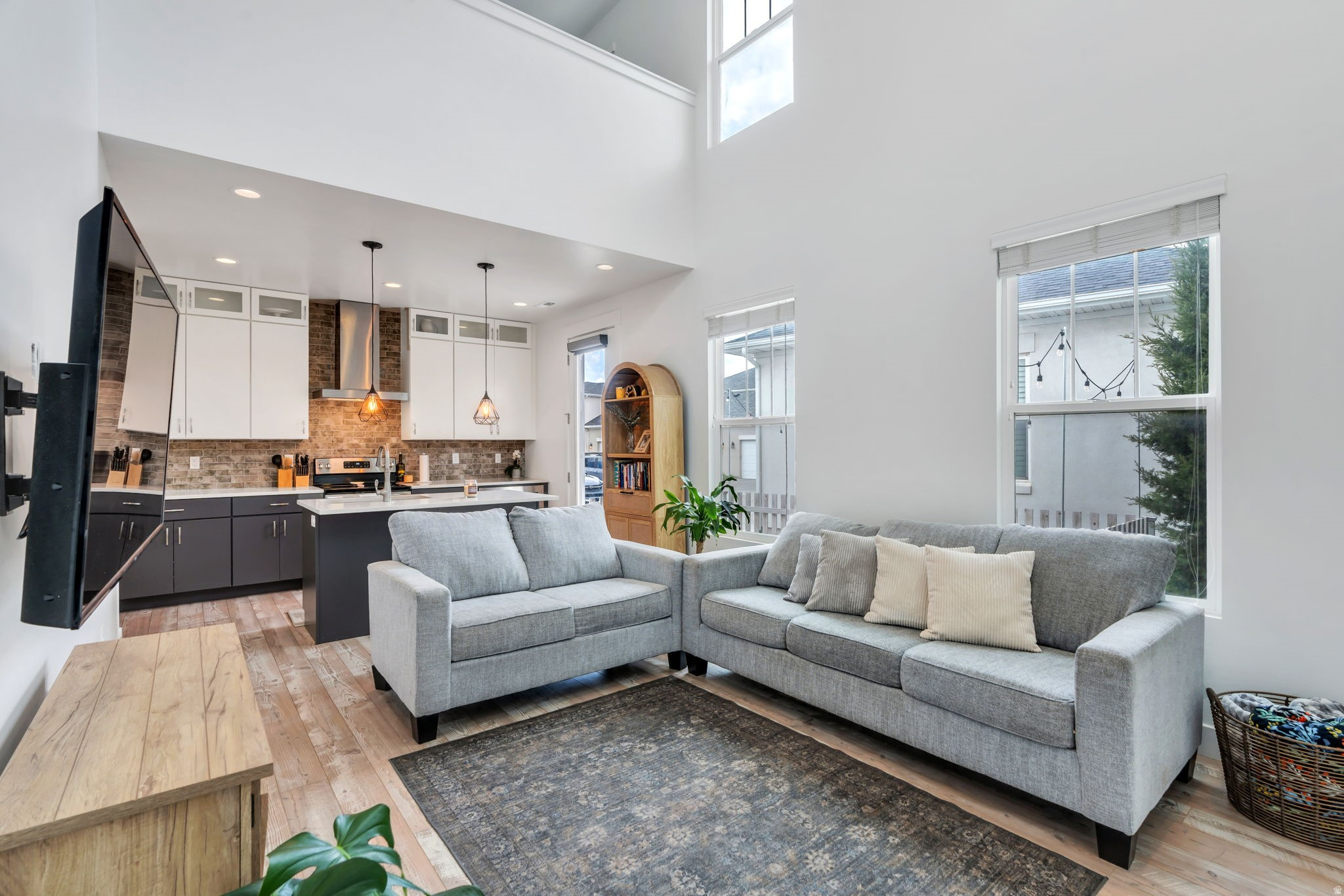 KENNECOTT - Residential
