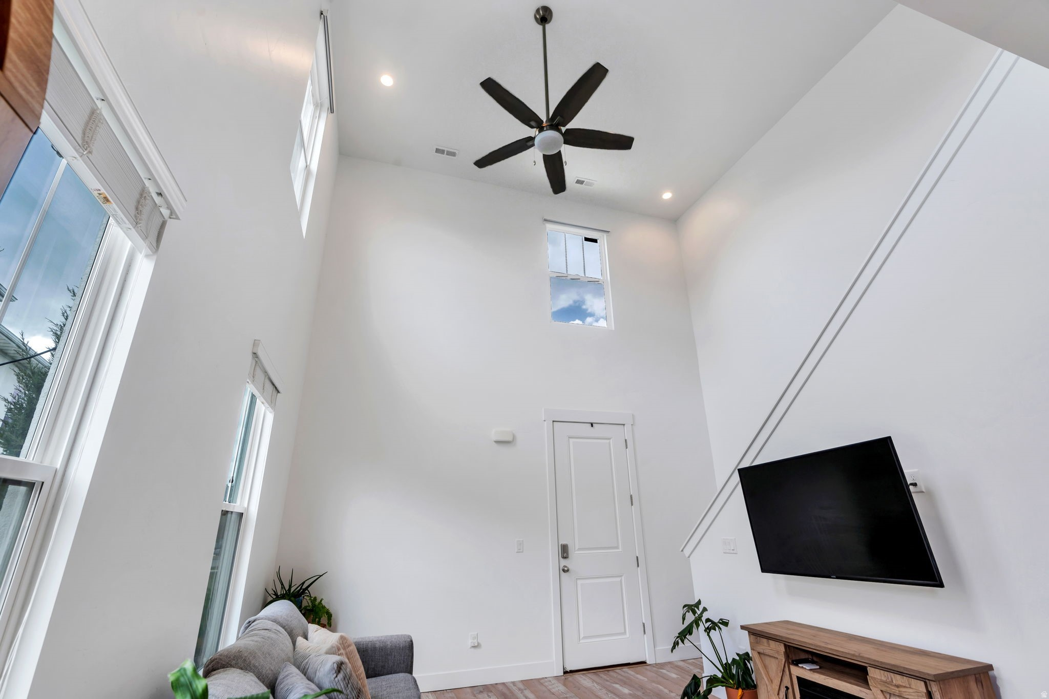 KENNECOTT - Residential
