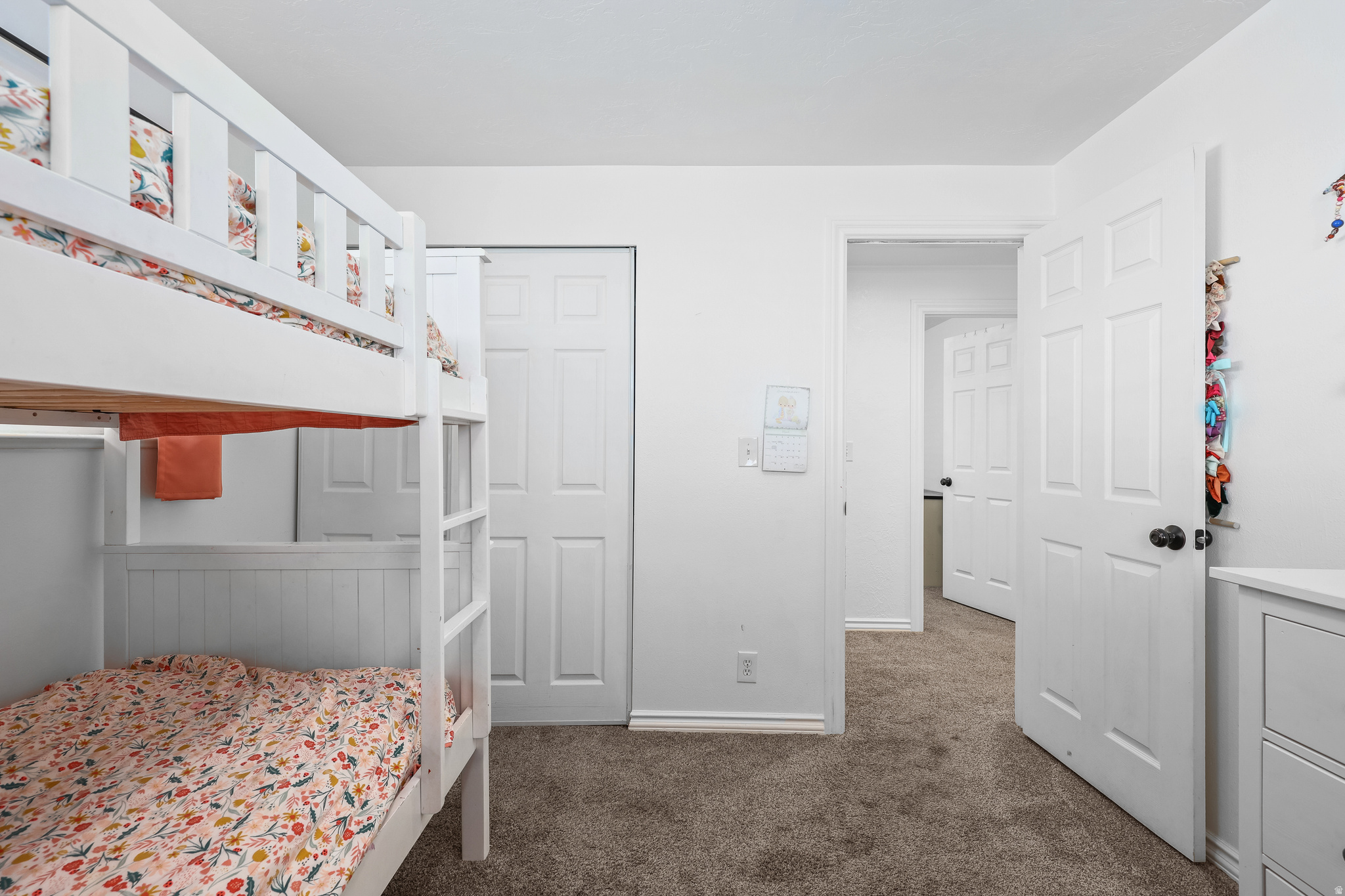 MARILYN ACRES - Residential