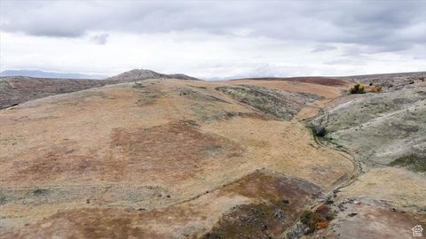Tiny photo for 2075 E CANYON RD, Smithfield, UT 84335 (MLS # 2117762)