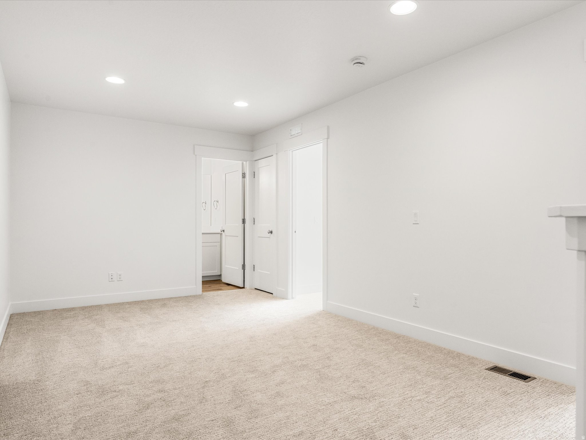 PARADISE PARKWAY - Residential