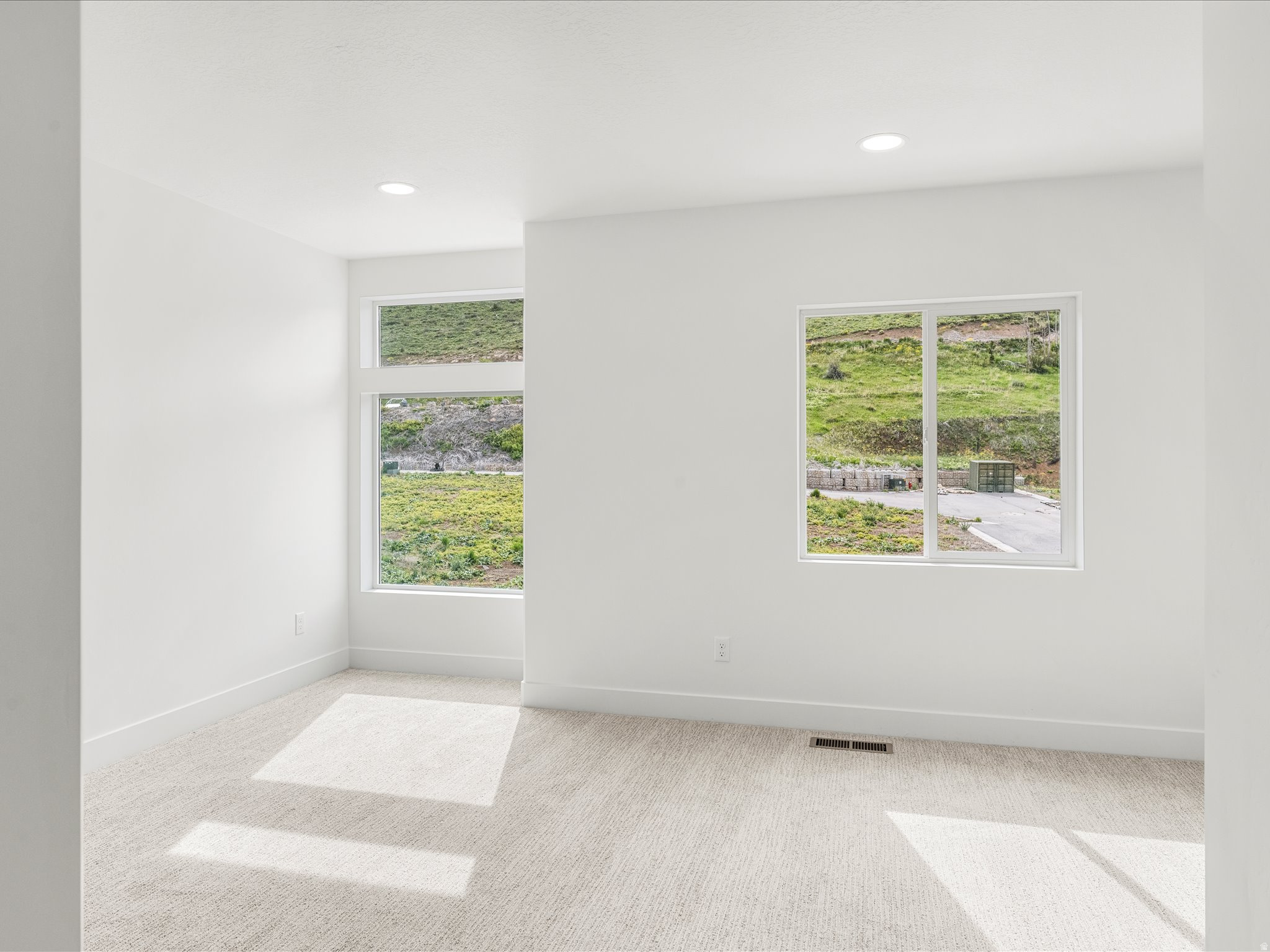 PARADISE PARKWAY - Residential