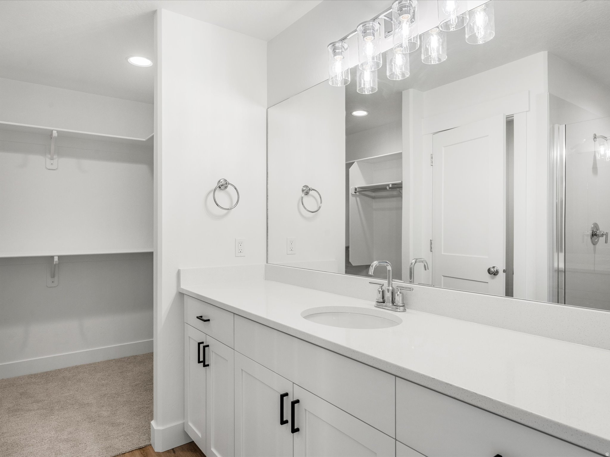 PARADISE PARKWAY - Residential