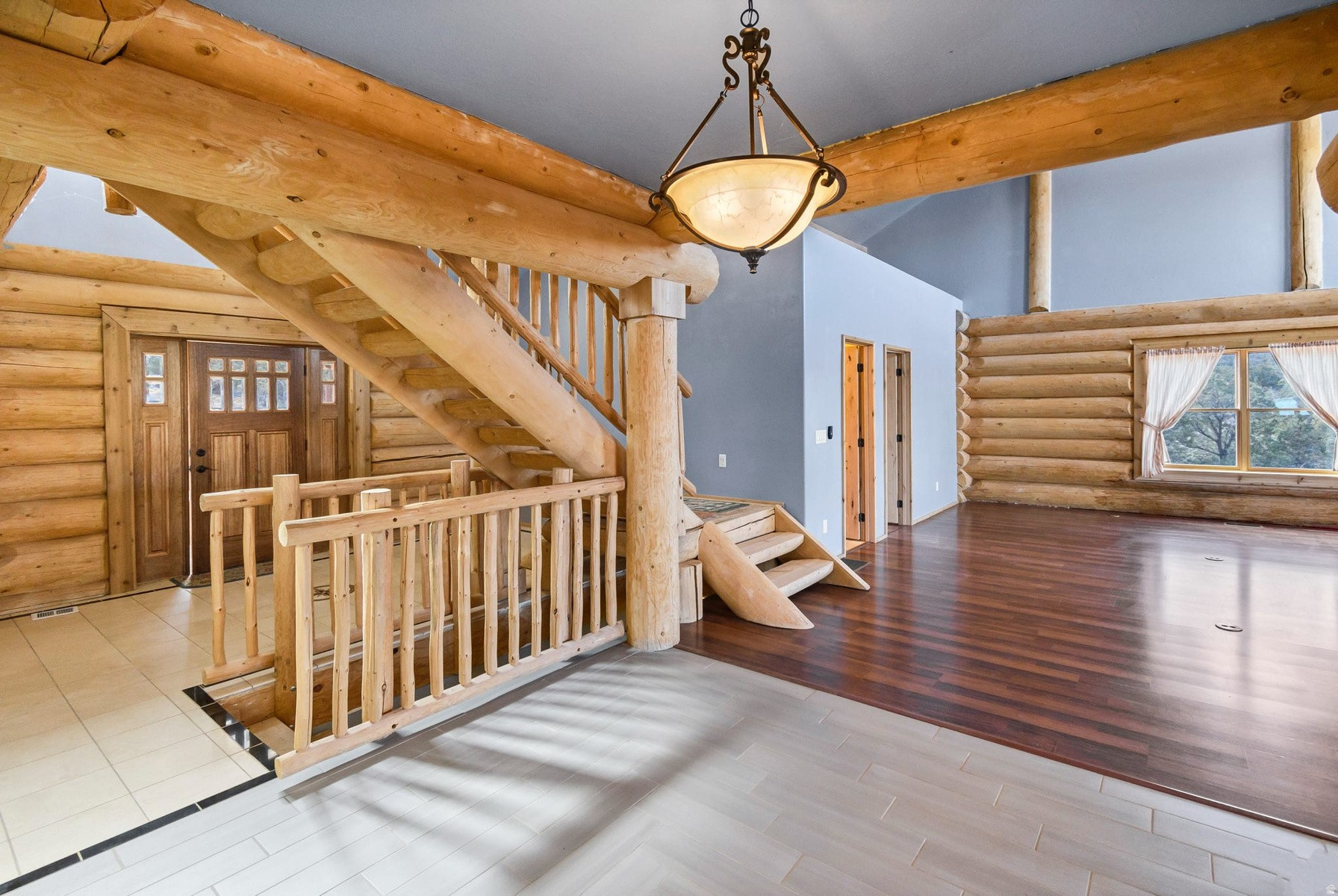 BOULDER FOOTHILLS - Residential