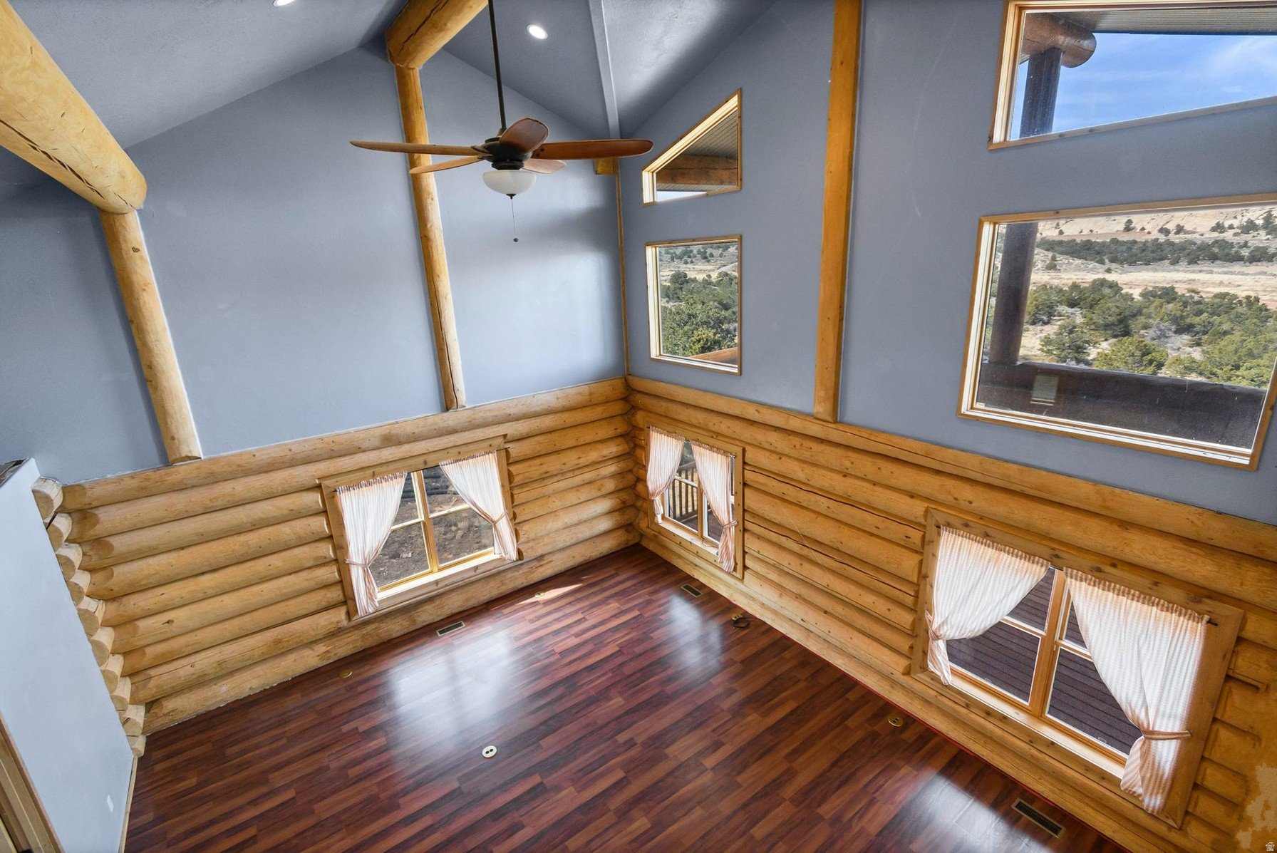 BOULDER FOOTHILLS - Residential