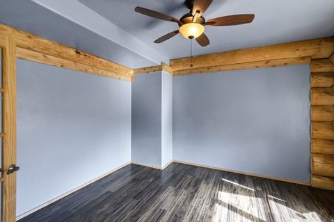 Tiny photo for 630 E BULLBERRY LN, Teasdale, UT 84773 (MLS # 2134262)