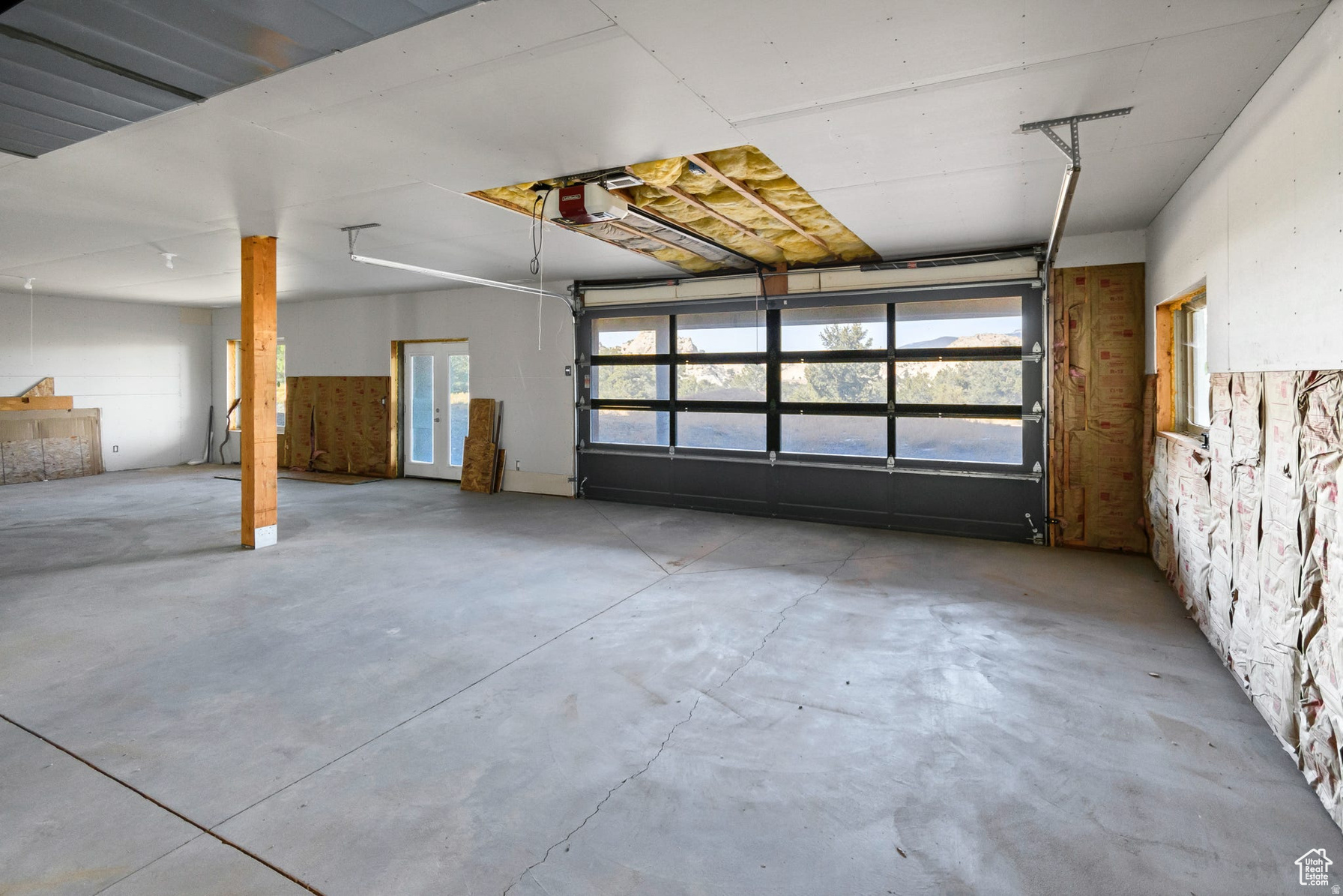 BOULDER FOOTHILLS - Residential