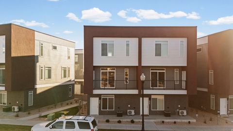 Photo of 458 E DEPOT ST, Clearfield, UT 84015 (MLS # 2140007)