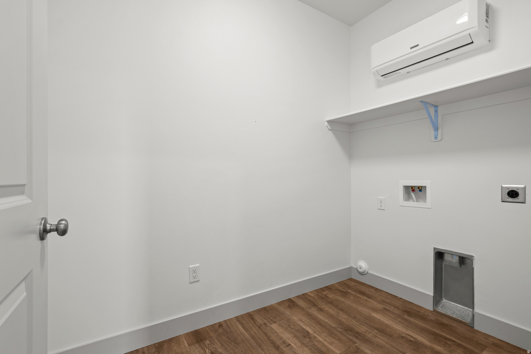 THE UNION TOWNHOMES - Residential