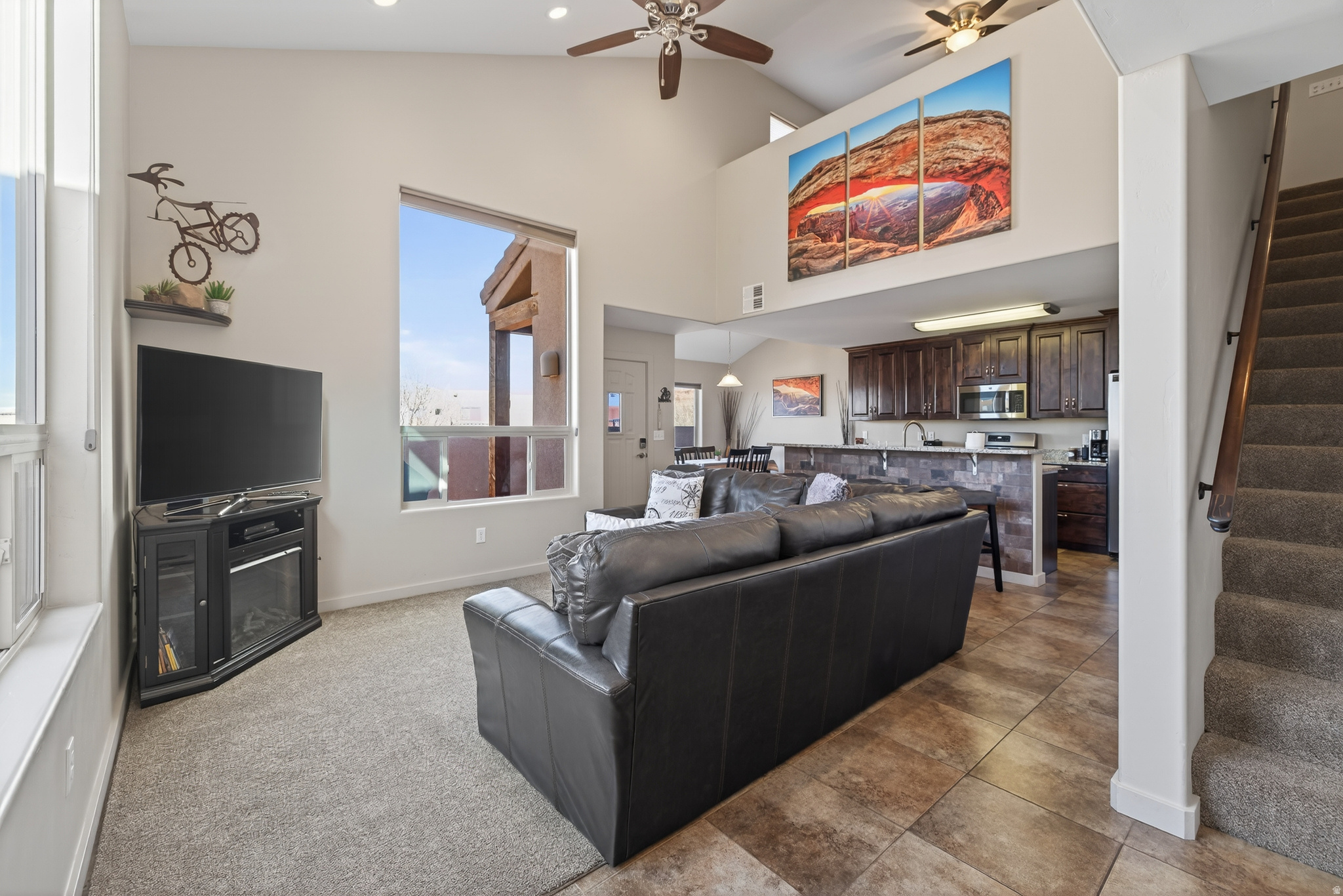 RIM VILLAGE VISTAS - Residential